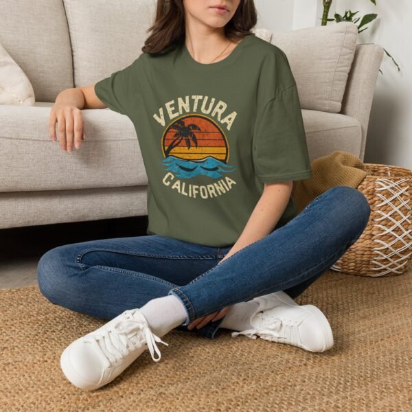 Ventura Vibes: A California Jewel - Unisex Softstyle T-Shirt l