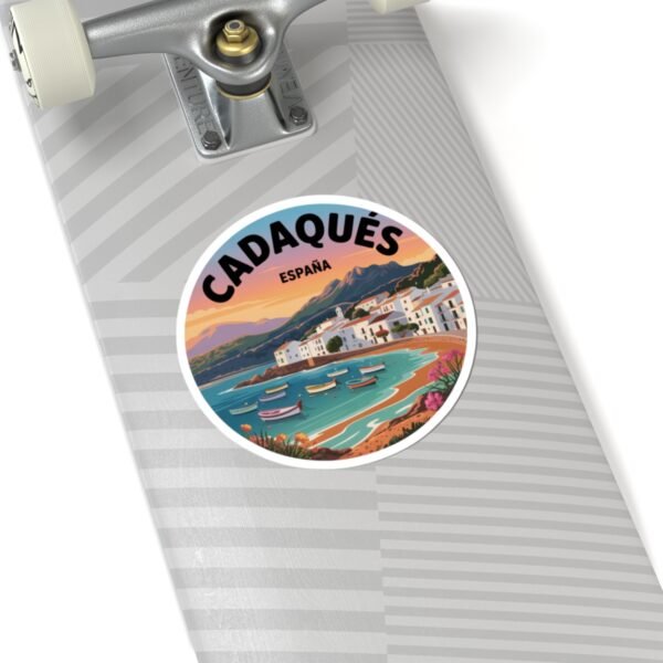 Cadaqués España Round Vinyl Sticker - Retro Coastal Design with Fishing Boats, Mediterranean Village Art, Travel Souvenir