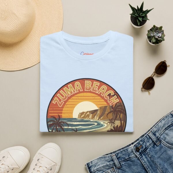 Zuma Beach Vintage Tee - Retro California Sunset Shirt, Coastal Vibes Aesthetic T-Shirt, 70s Style Graphic Tee for Ocean Lovers