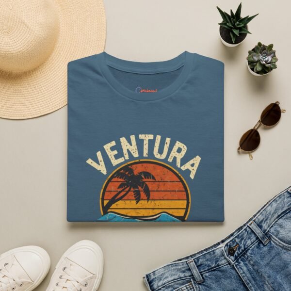 Ventura Vibes: A California Jewel - Unisex Softstyle T-Shirt l