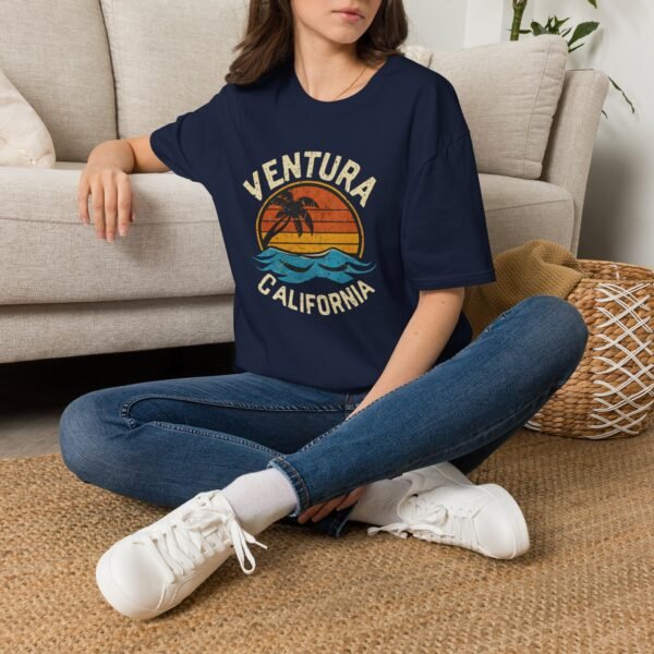 Ventura Vibes: A California Jewel - Unisex Softstyle T-Shirt l