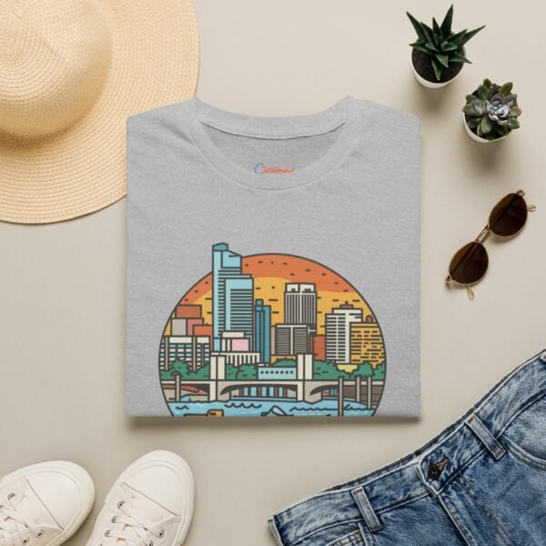 Tampa Florida T-Shirt - Cityscape Sunset Tee, Tampa Skyline Shirt, Unisex Softstyle Gift for Travelers