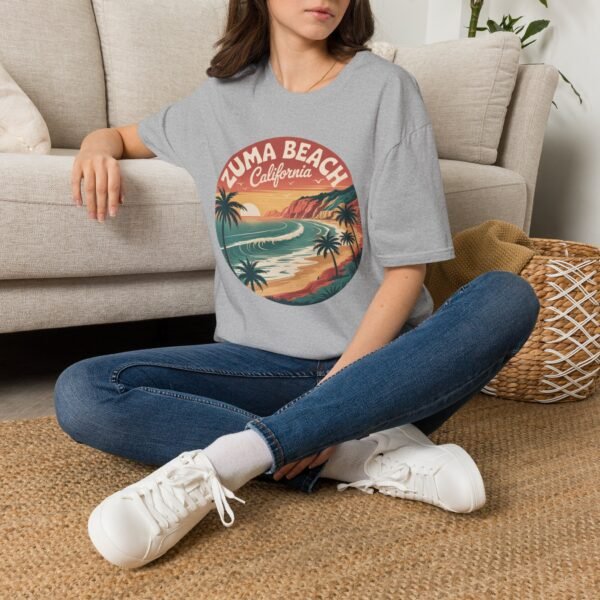 Zuma Beach California Sunrise Tee - Retro Coastal T-Shirt, Malibu Cliff Art, Vintage Surf Vibes, Soft Unisex Shirt, California Dreamer