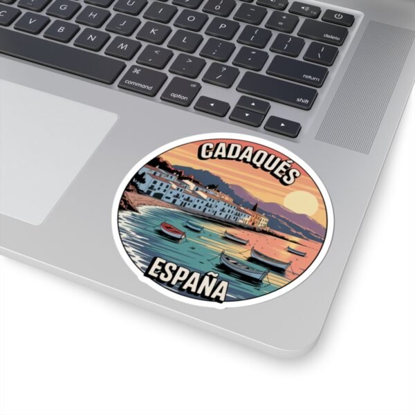 Cadaqués España Sticker - Retro Coastal Round Vinyl Decal | Mediterranean Village, Sunset Beach & Boats Souvenir Travel Gift