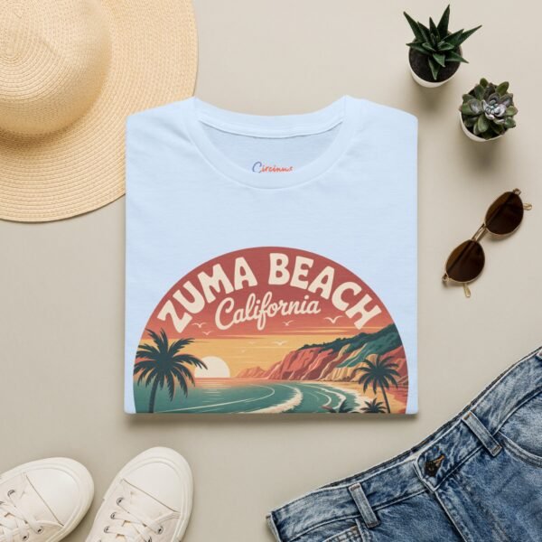 Zuma Beach California Sunrise Tee - Retro Coastal T-Shirt, Malibu Cliff Art, Vintage Surf Vibes, Soft Unisex Shirt, California Dreamer
