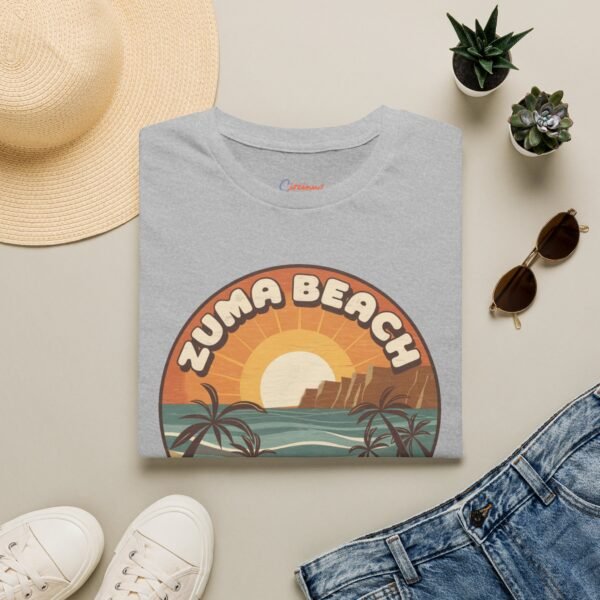Zuma Beach California Retro Sunset T-Shirt - Vintage Malibu Coastline Tee, 70s Beach Vibes Aesthetic Shirt, Soft Unisex Graphic Tee