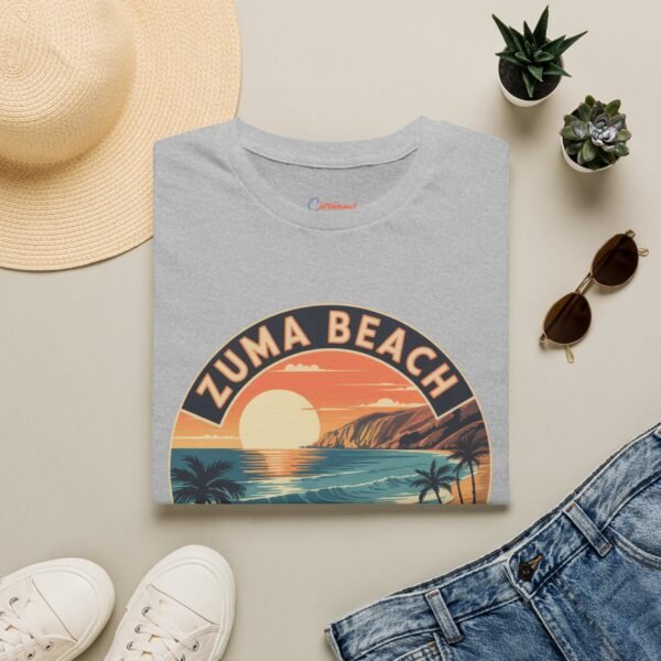 Zuma Beach California T-Shirt - Vintage Sunset Coastal Tee, Retro California Surf Shirt, Cool Ocean Waves Graphic Tee, Unisex Summer Shirt